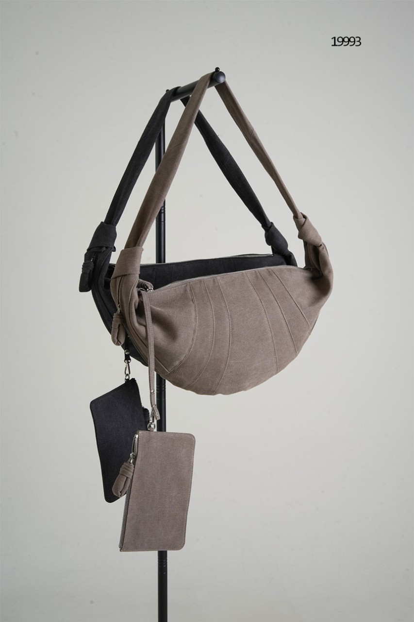 🔆 [LEMAIRE]  르메르 XL 크루아상 백 🔆