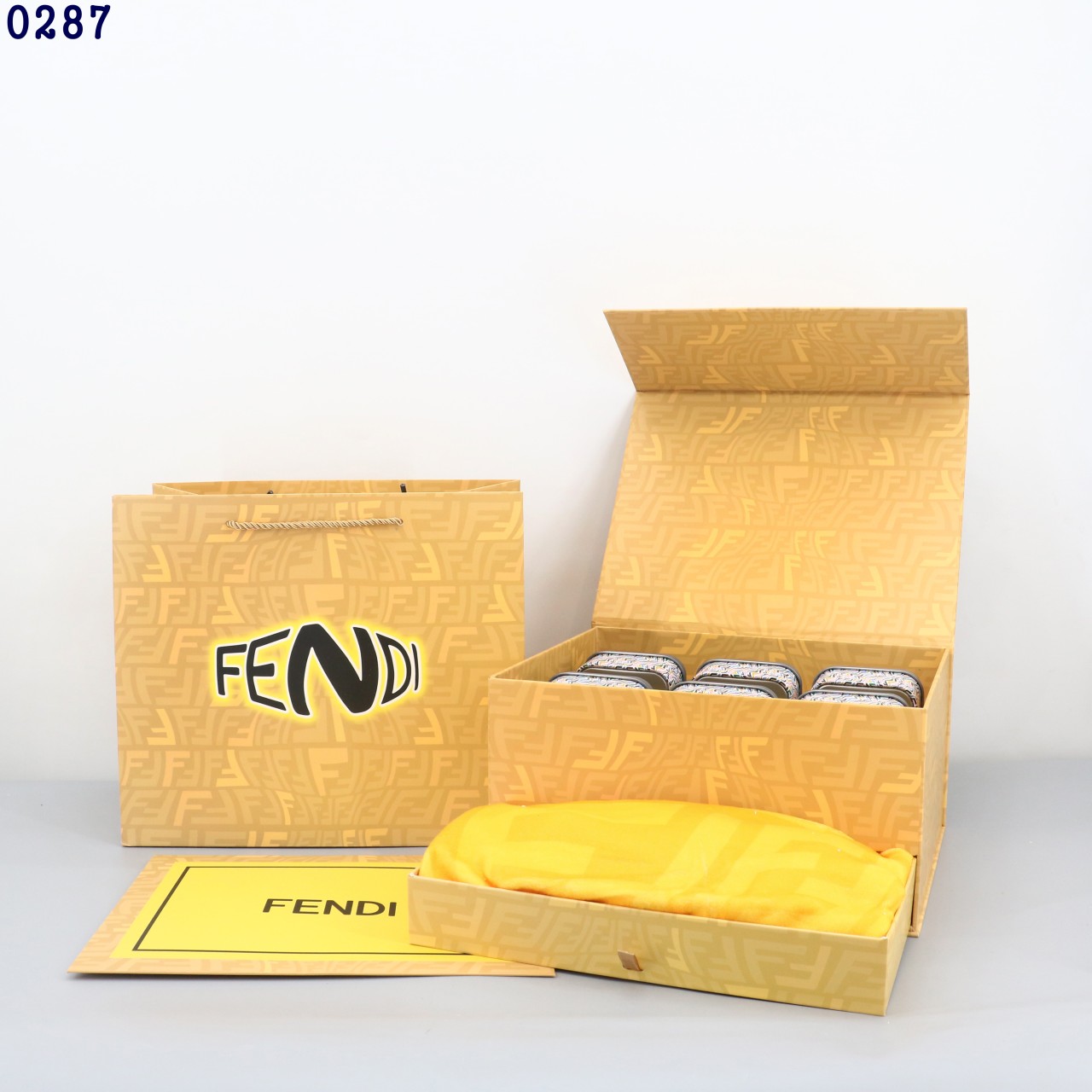 👹펜디 비누&블랭킷 세트👹