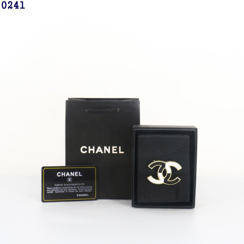 👹샤넬 블랙앤화이트 골드 브로치👹