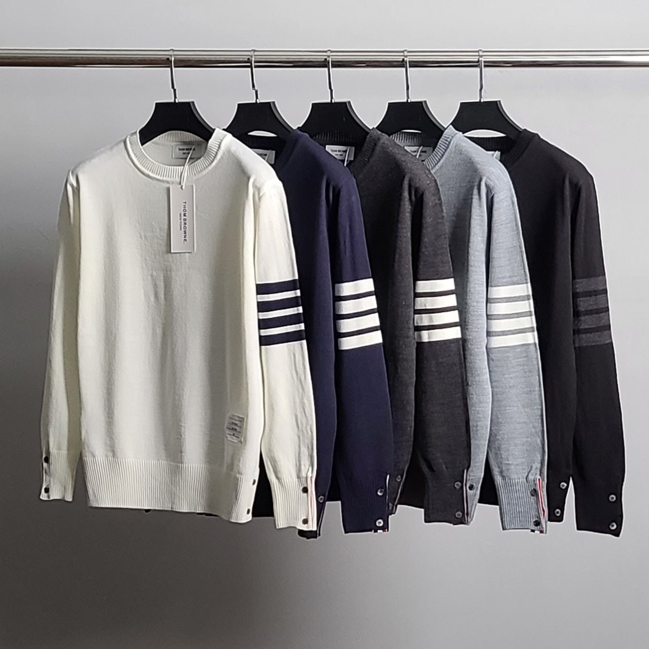 💕 톰* 사선완장 베이직 긴팔 니트