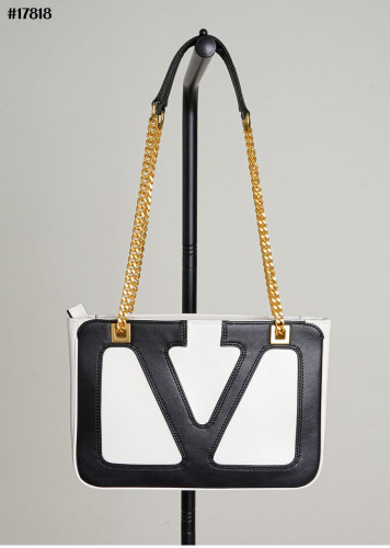 🔆 [Valentino] 발렌티노 가라바니 비바 슈퍼스타 나파 레더 스몰 쇼퍼백 🔆