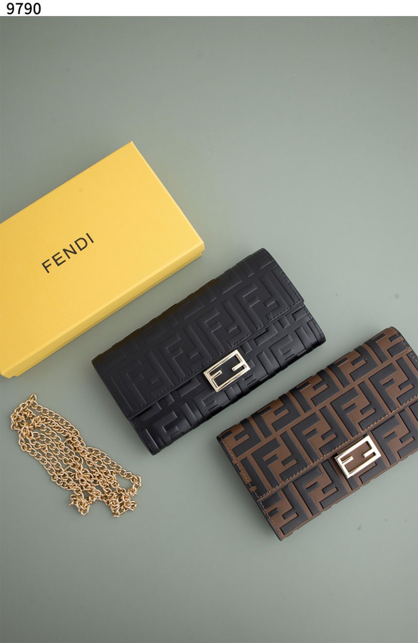 #펜디 [FENDI] 펜디 바게트 체인 장지갑 신상입고💢 #지갑 #9790