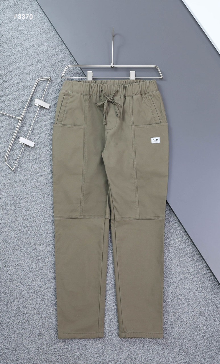 🍀 [C.P COMPANY] 씨피컴퍼니 이니셜패치 밴딩 융기모 팬츠 🍀