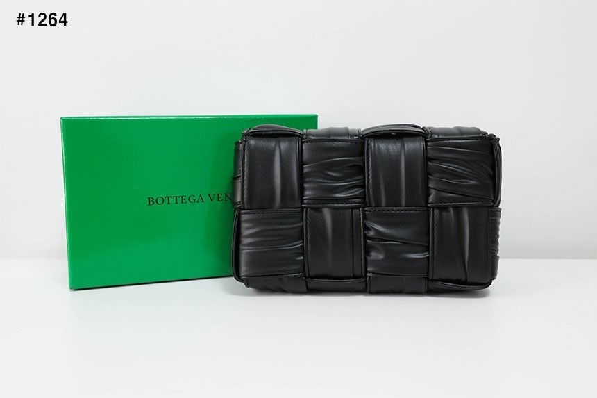 🍀 [Bottega Veneta] 보테가베네타 브릭 카세트백 🍀