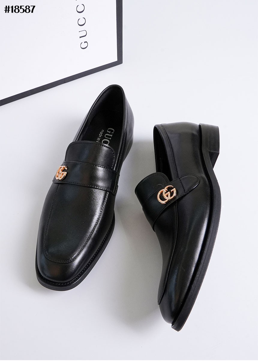 🔆[GUCCI] 구찌 GG 인터로킹 로퍼 🔆