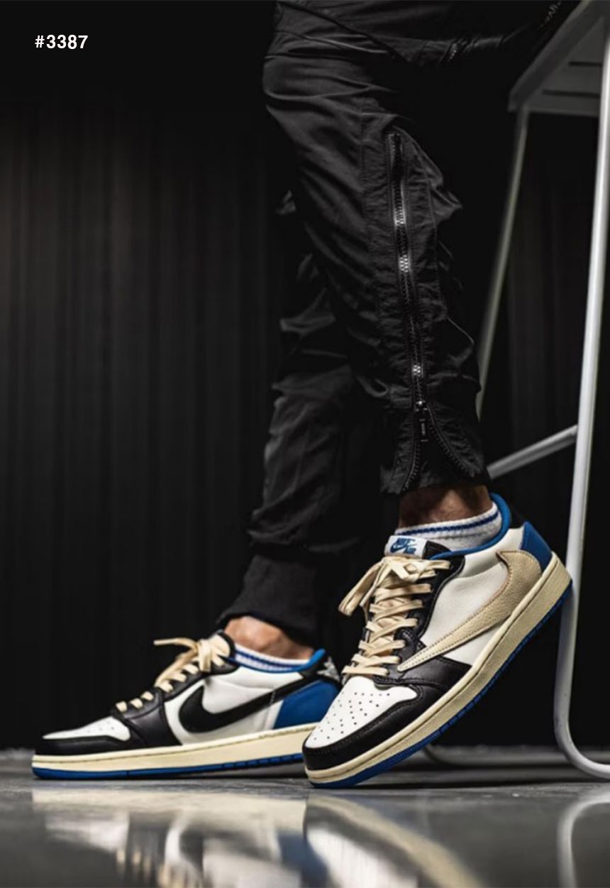 🍀 [NIKE] 나이키 조던1 X 트래비스 스캇 프라그먼트 레트로 로우 OG SP 스니커즈 🍀