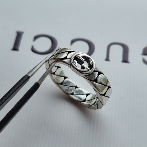 구찌 198 인터로킹 G 반지