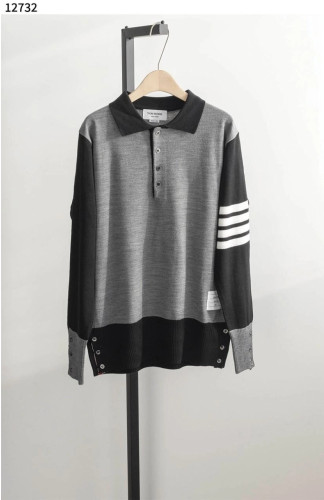 톰브라운 4버튼 긴팔 카라 니트