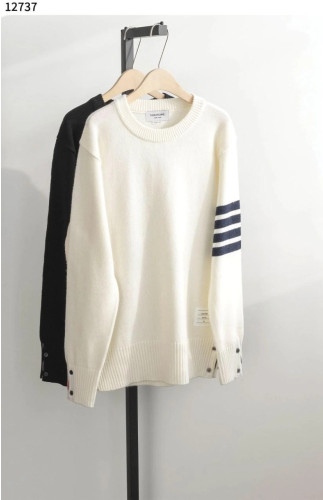 톰브라운 램스울 사선 완장 라운드 니트