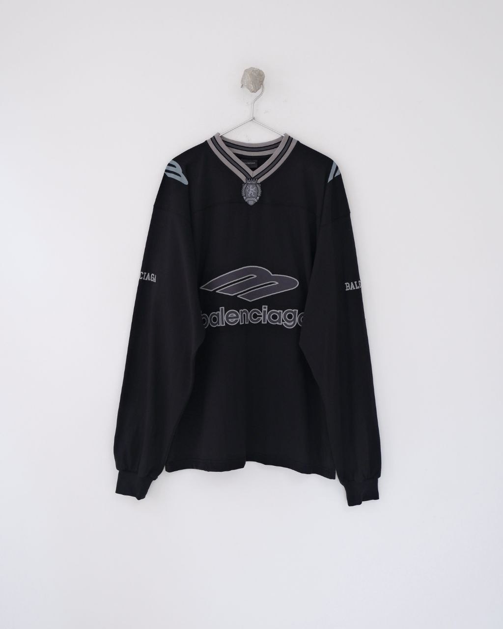 •발렌시아* 26 3B 풋볼 V넥 롱슬리브 - 수입