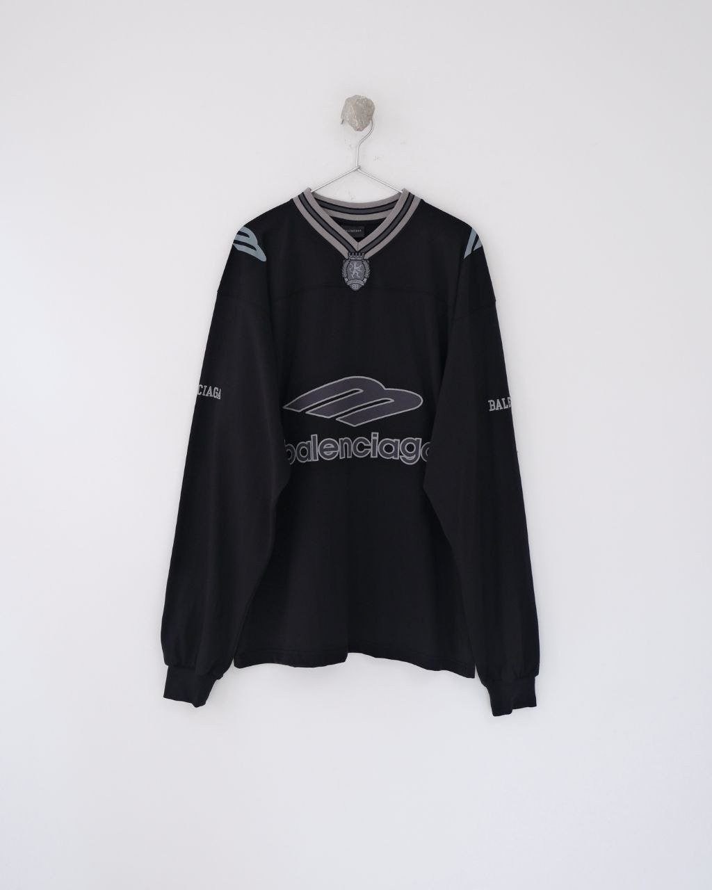 💕 발**** 26 3B 풋볼 V넥 롱슬리브 - 수입