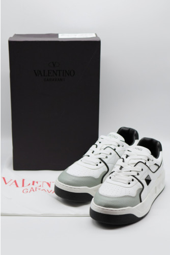 #PA #발렌티노 원스터드 스니커즈