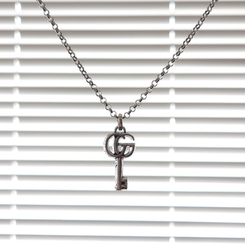 [141번] #구찌  더블 키 목걸이