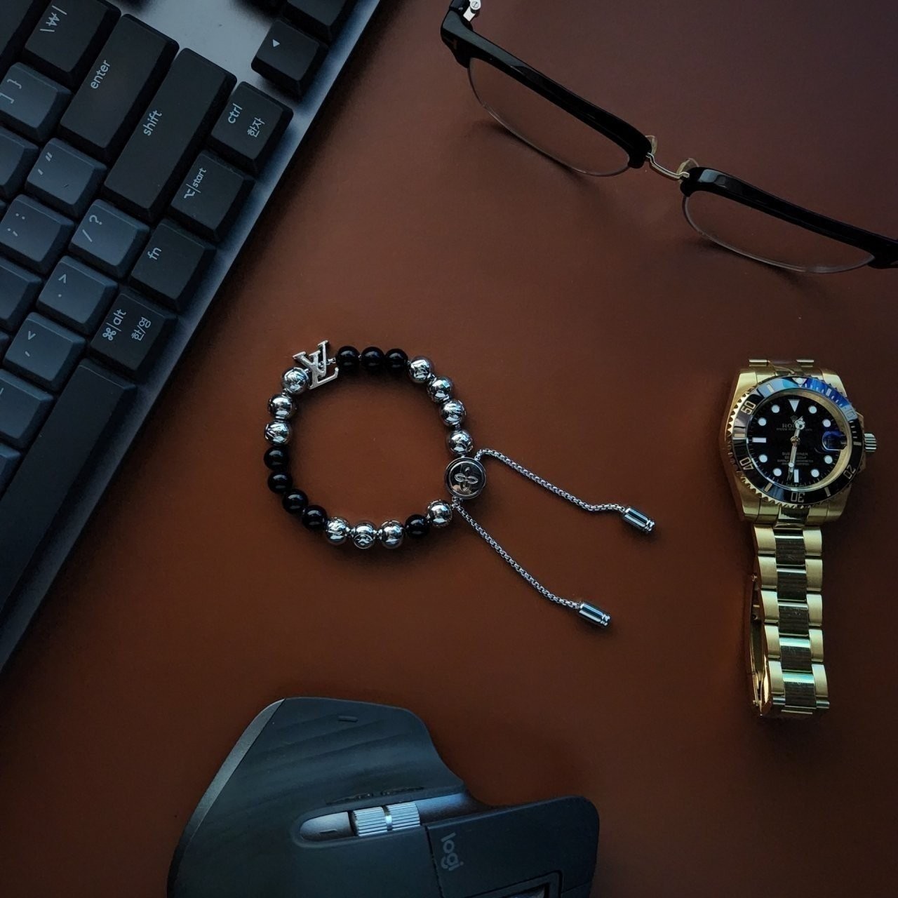 [354번] #루이비통  비즈 팔찌