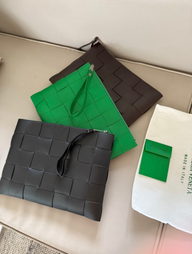 #N #보테가베네타 라지 카세트 클러치