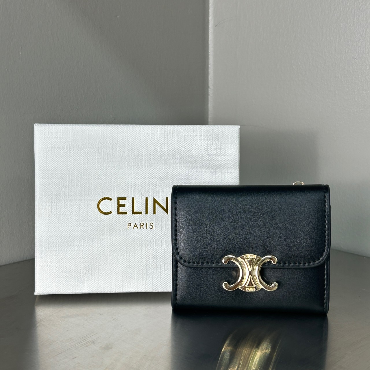 #N #셀린느 트리오페 컴팩트 지갑