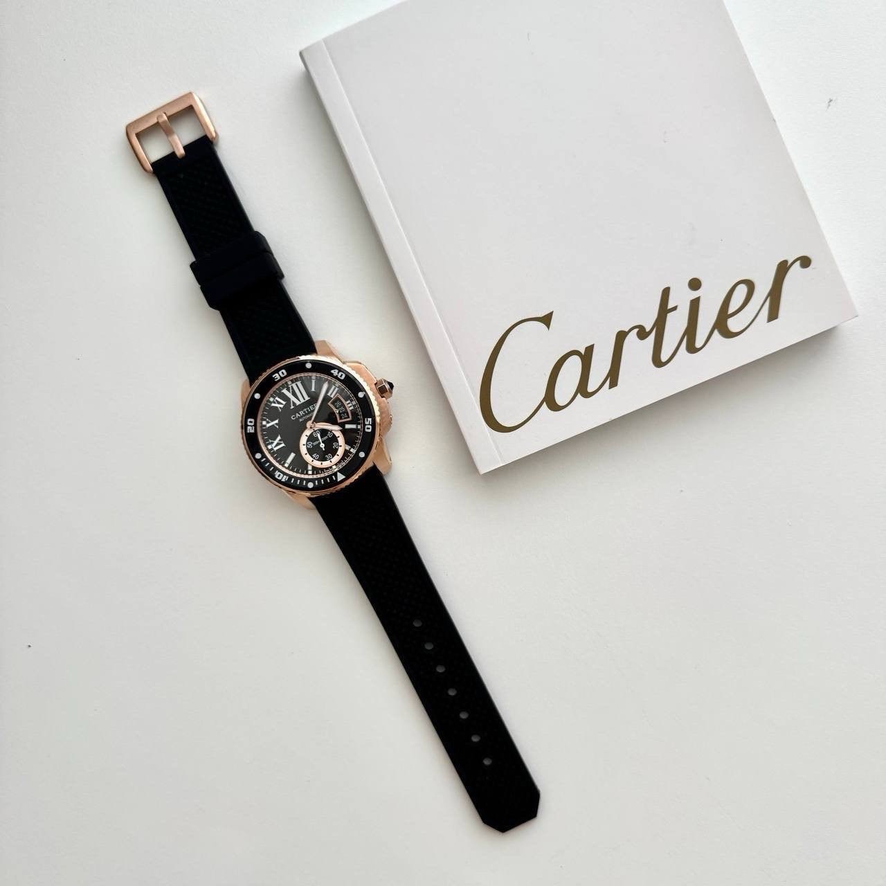 #A #까르띠에 칼리브 드 다이버 시계