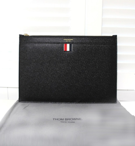 #PO #톰브라운 삼선 클러치