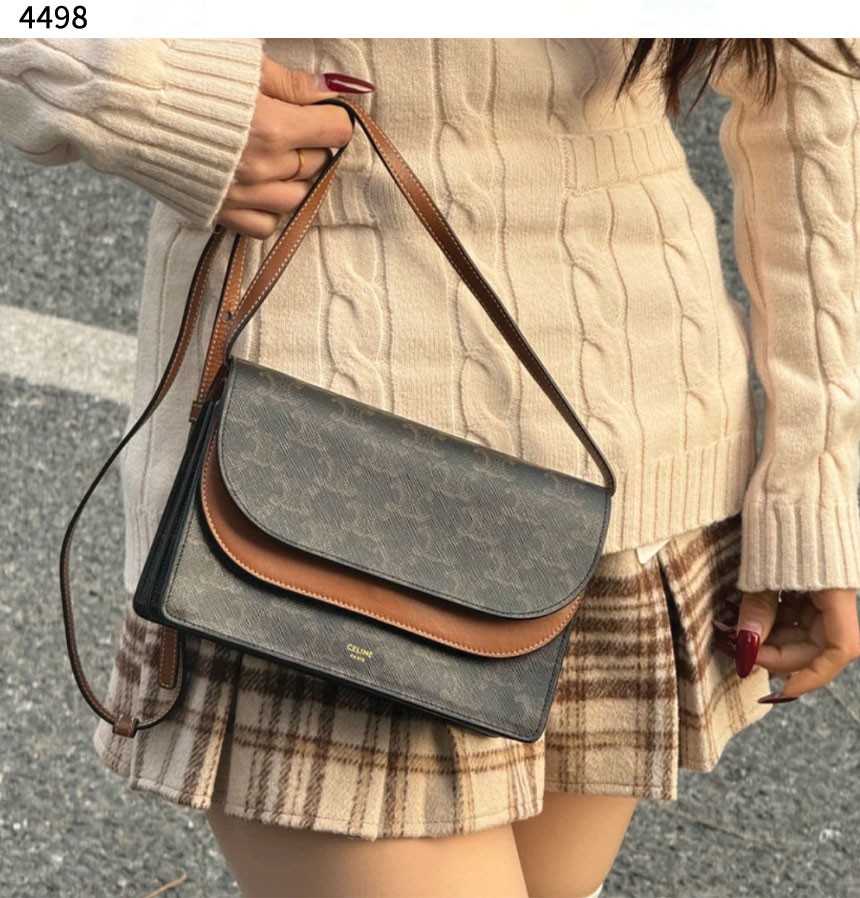 #셀린느 [CELINE] 수입프리미엄급 셀린느 트리옹프 캔버스 스트랩 지갑 신상 입고💢 #태그 #가방 #4498