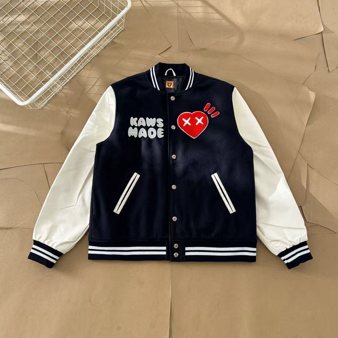 재입고!! 휴* 메*드 하트 새틴 바시티