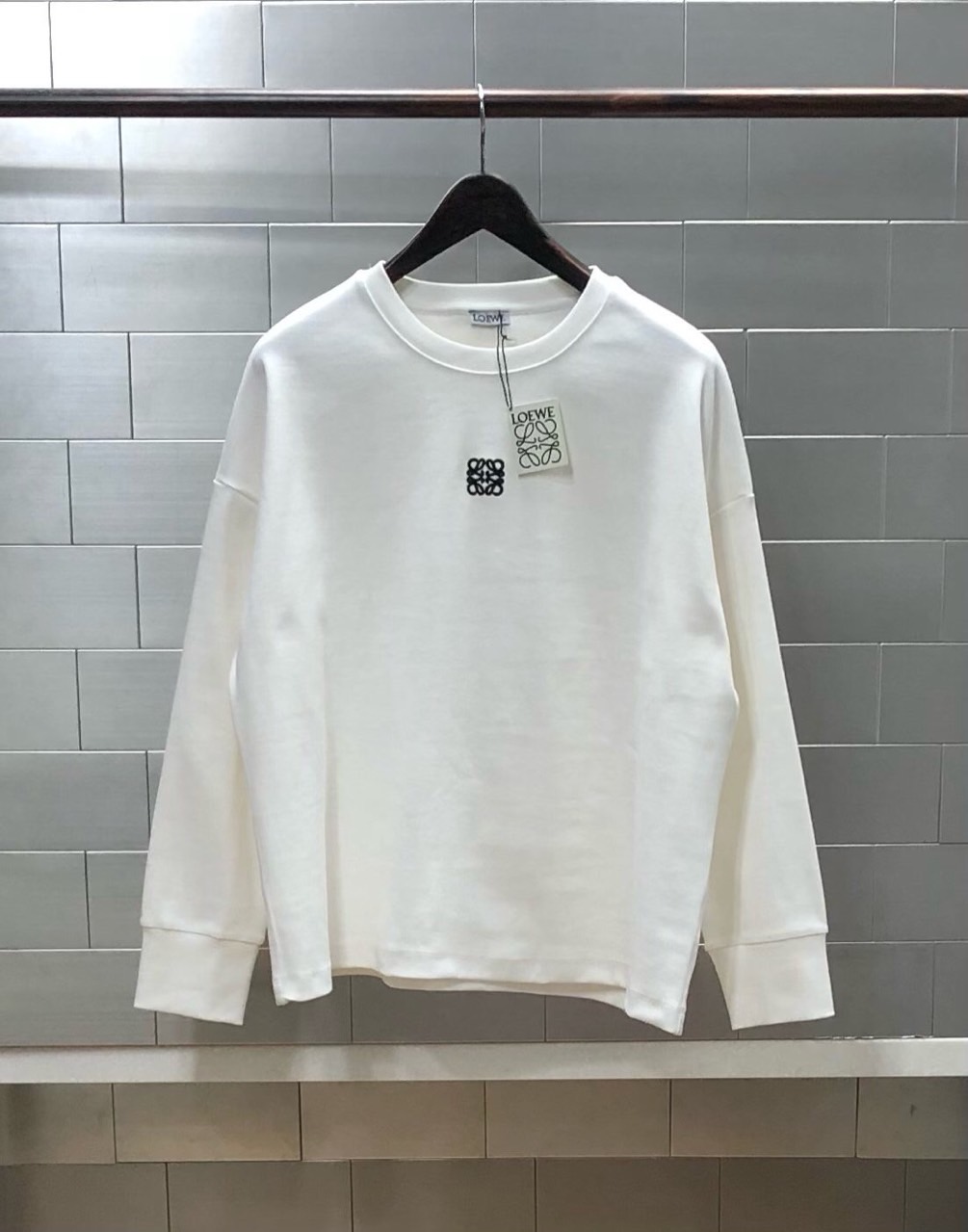 LOEW*  로고자수 롱 슬리브