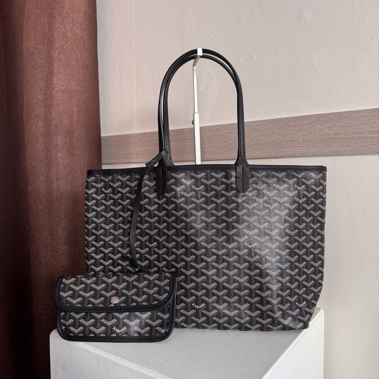 💕 고** 생루이 토트백