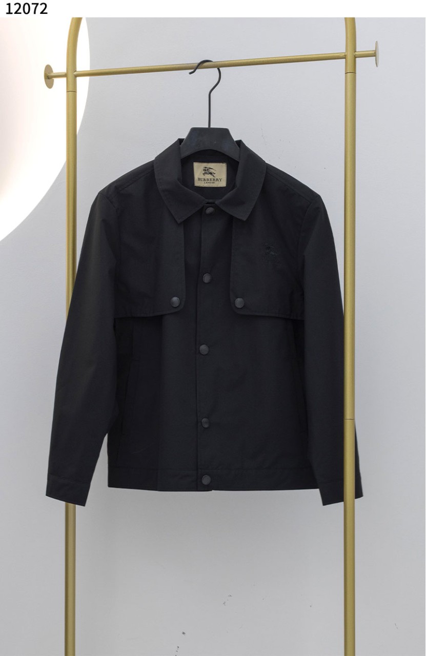 #버버리 [BURBERRY] 프리미엄 자수로고 윈드 자켓 신상입고💢 #상의 #자켓 #12072
