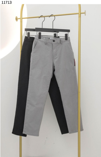 #프라다 [PRADA] 남성 뒷밴딩 코튼 팬츠 신상입고💢 #하의 #팬츠 #11713