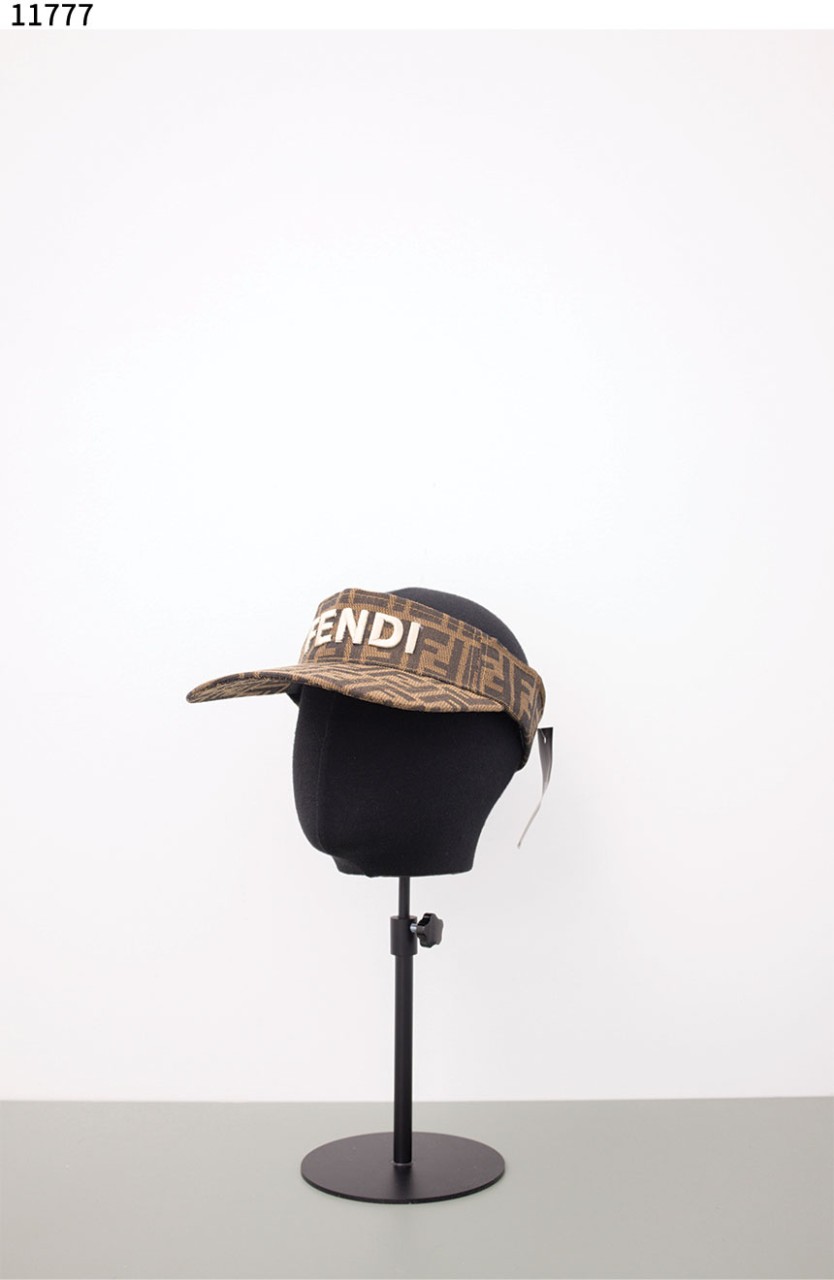 #펜디 [FENDI] FF 로고 바이저 신상입고💢 #모자 #11777