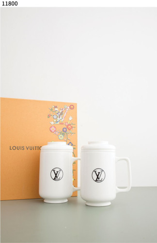 #루이비통 [Louis Vuitton] 화이트 머그컵 2종 세트 신상입고💢 #머그컵 #11800