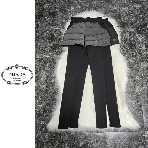 프라다 여성 패딩 레깅스 반바지