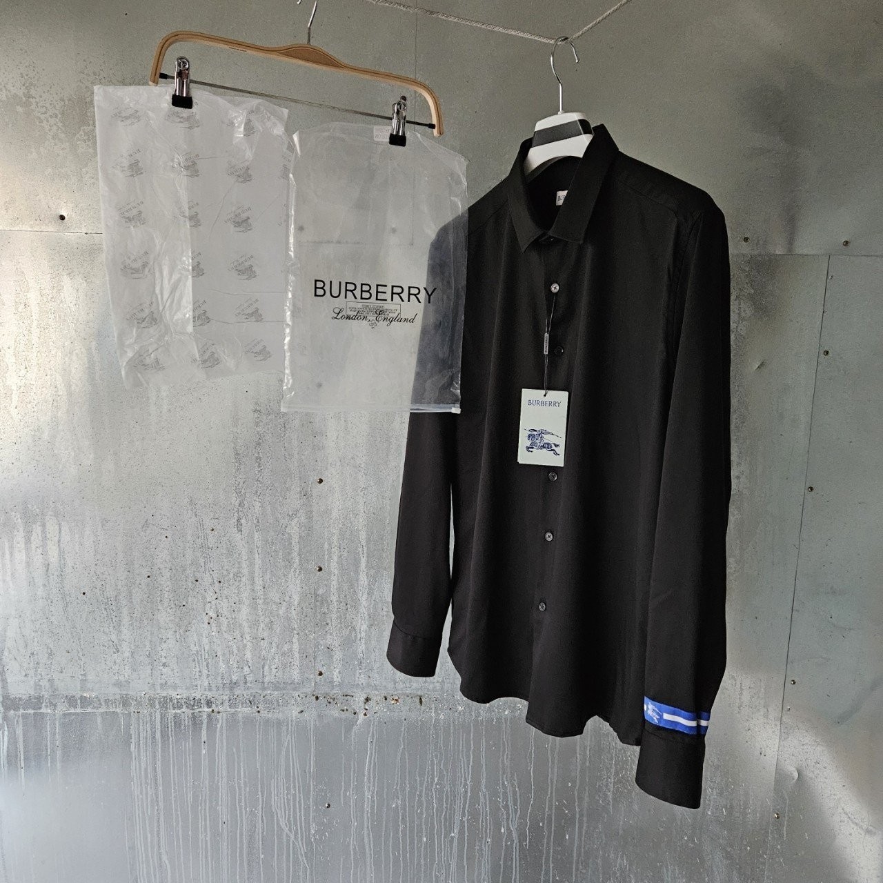 버버* 기사 포인트 셔츠