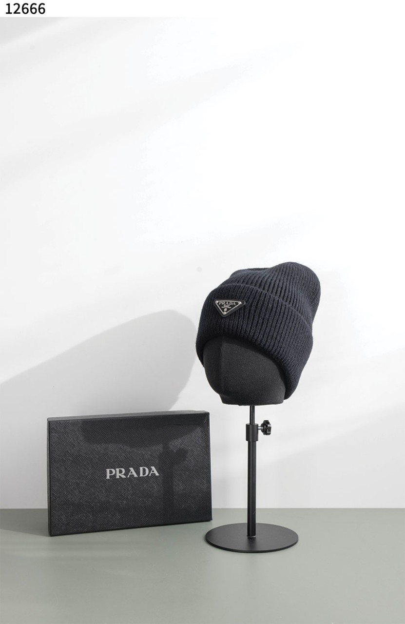 #프라다 [PRADA] 삼각로고 울 캐시미어 비니 블랙 신상입고💢 #모자 #12666