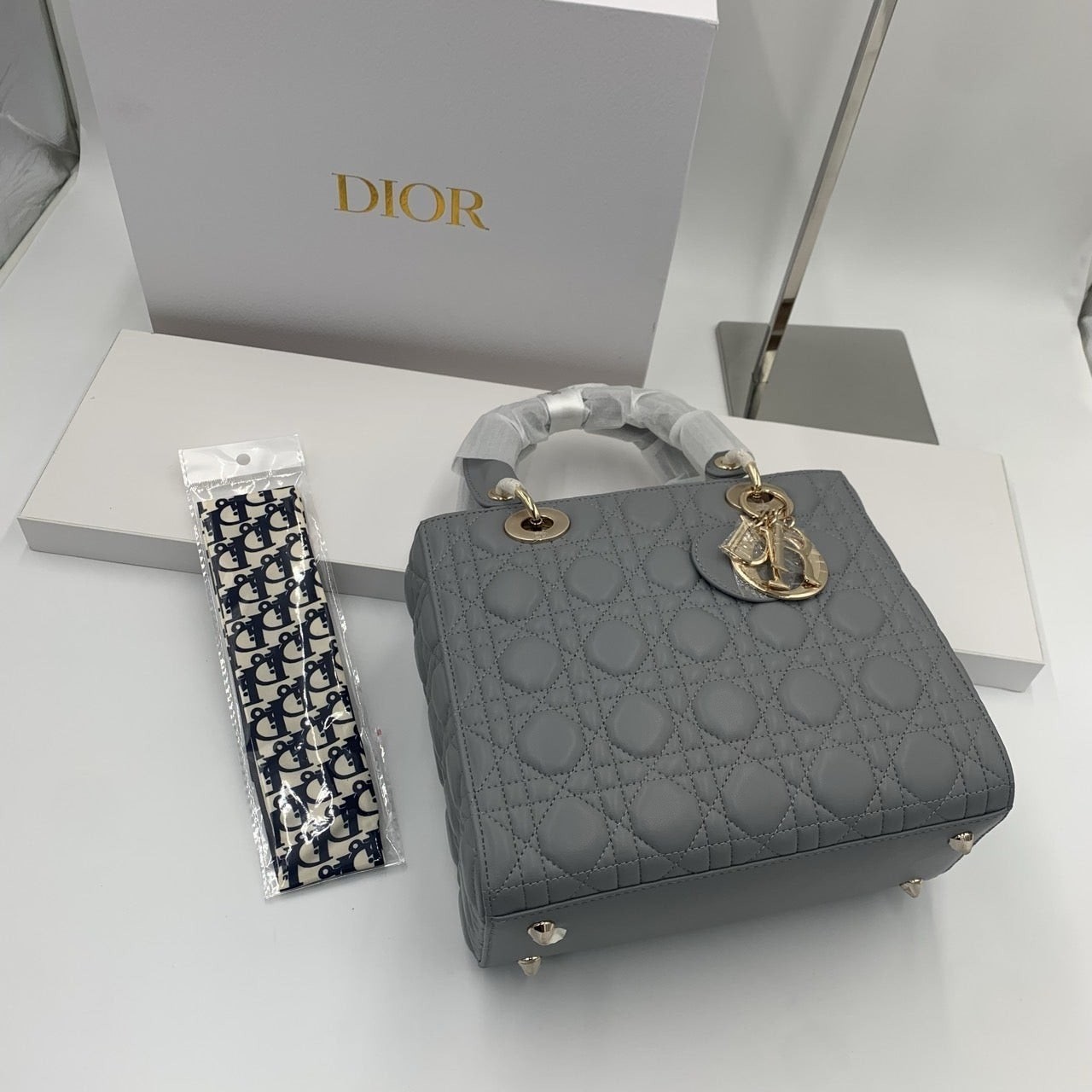 💕 디* 레이디백