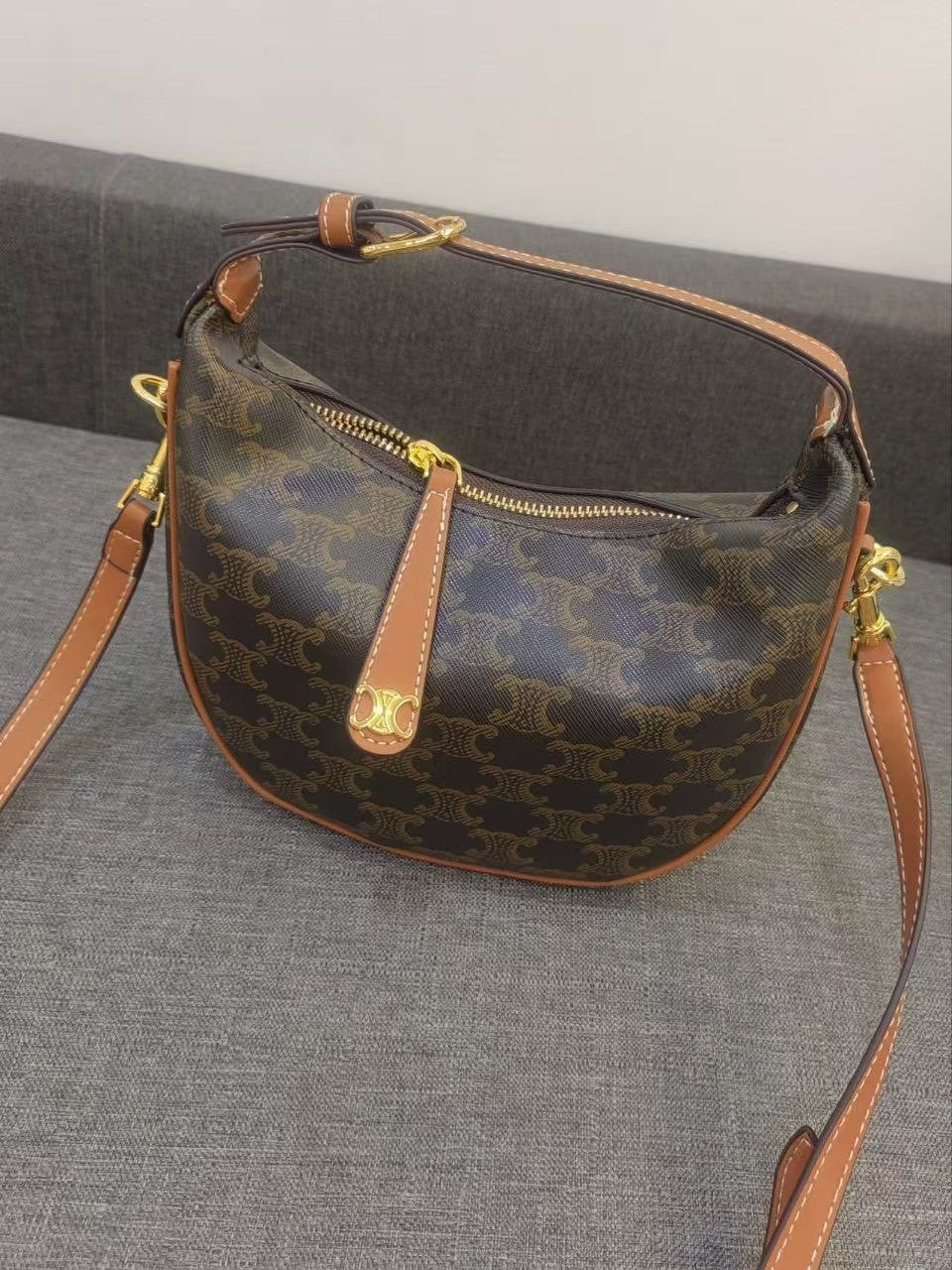 #PY #셀린느 트리오페 아바백 미니