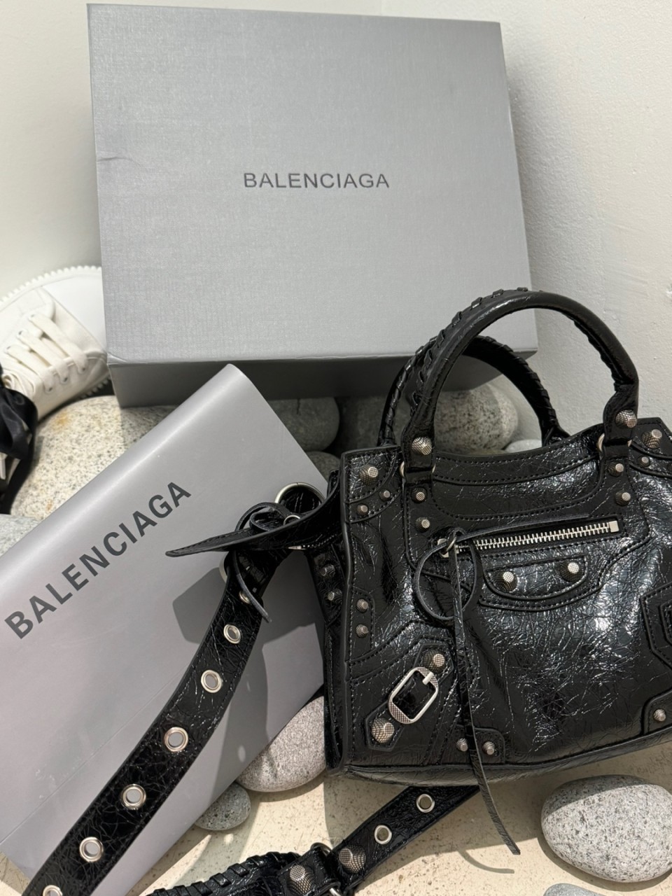 #N #발렌시아가 르시티백