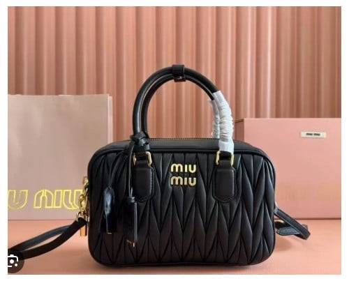 #N #미우미우 아르카디백 마테라쎄