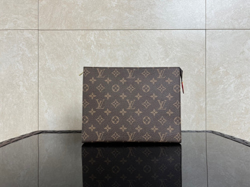 #N #루이비통 토일렛 클러치