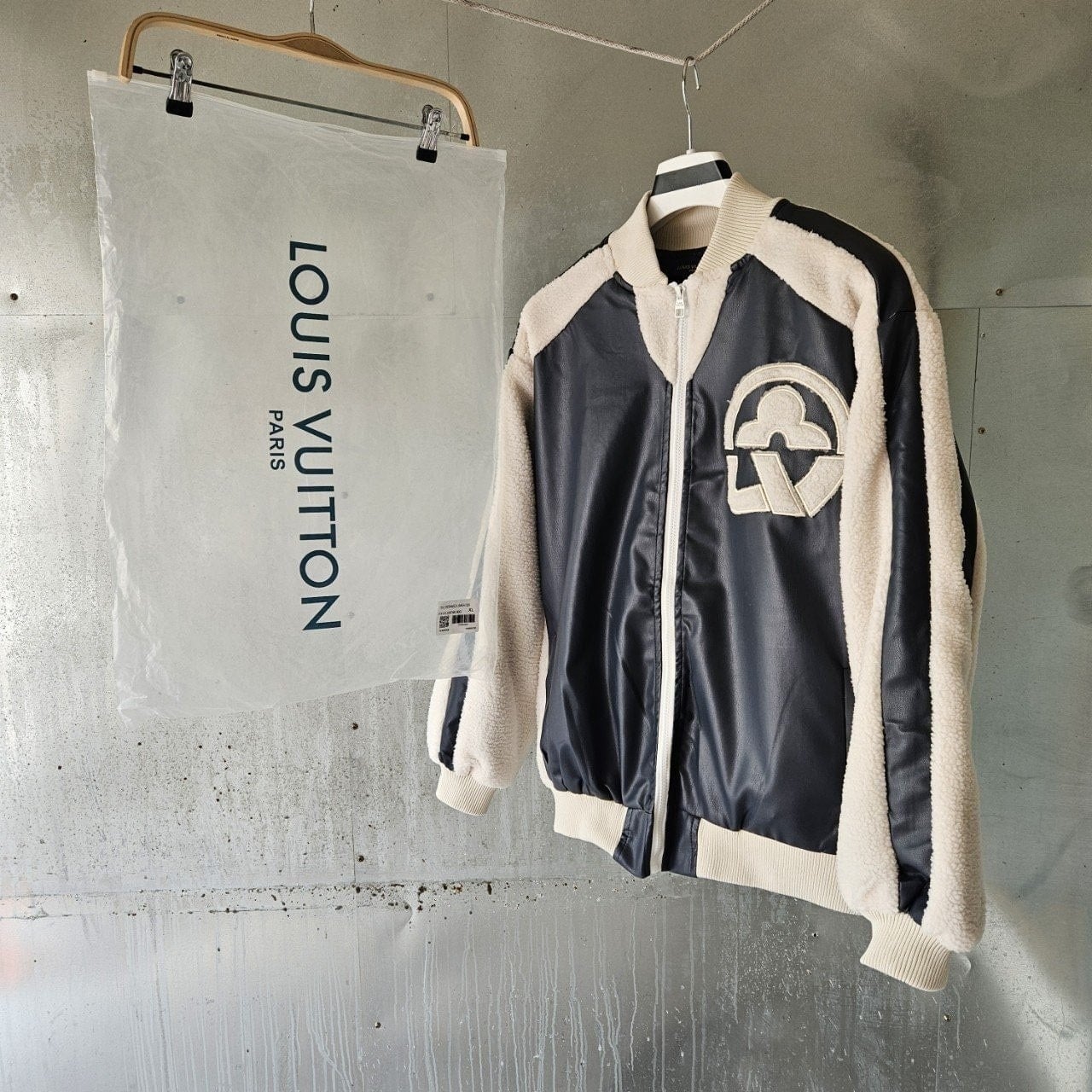 💕 루* 플라워 믹스 레더 테디 바시티 자켓