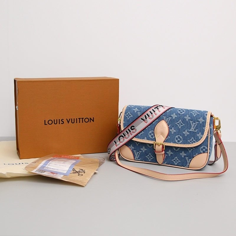 👹루이비통 다이앤 모노그램 데님 숄더백👹