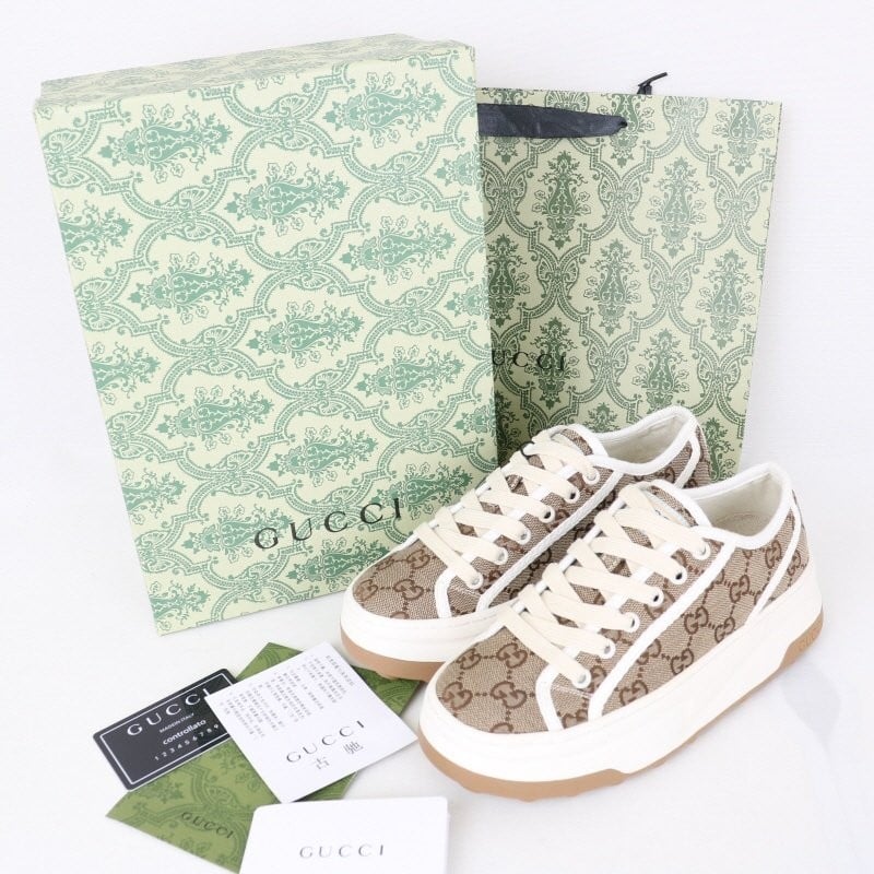 👹구찌 GG 캔버스 로우탑 스니커즈👹