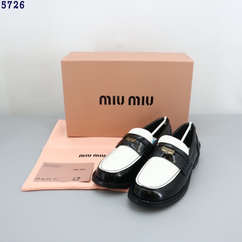 👹미우미우 페니로퍼👹