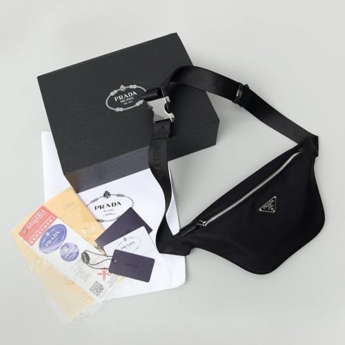 👹프라다 리나일론 바나나백👹