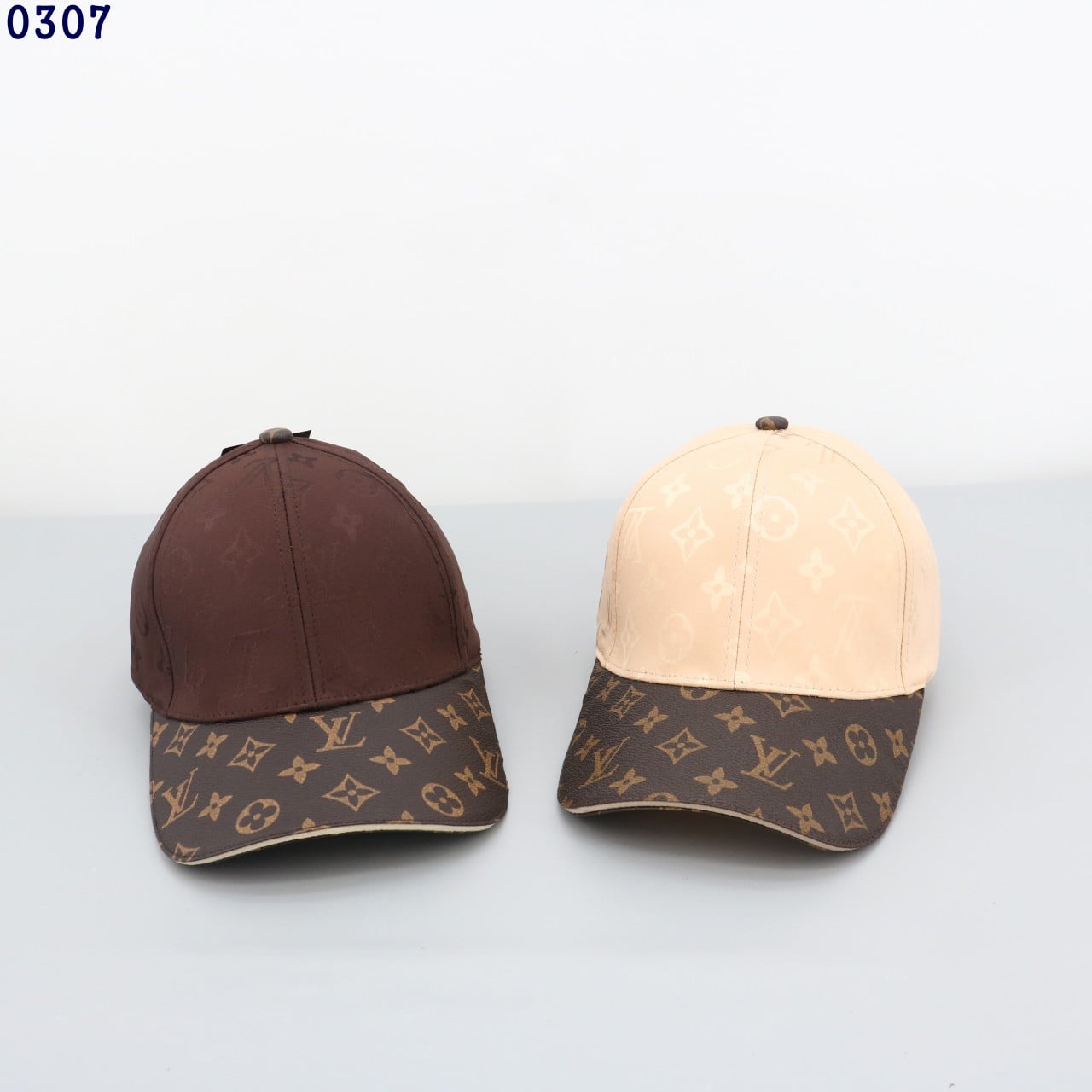 👹루이비통 모노패턴 로고 볼캡 모자👹