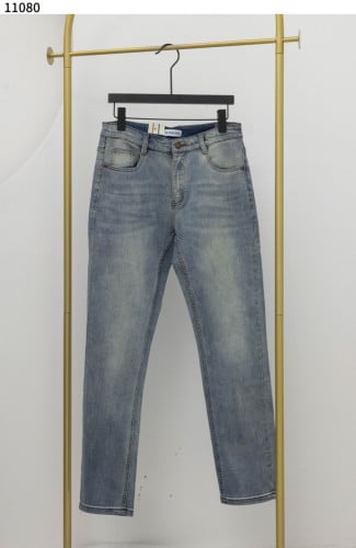 #버버리 [BURBERRY] 버버리 슬림핏 연청 데님 팬츠 신상입고💢 #하의 #팬츠 #11080