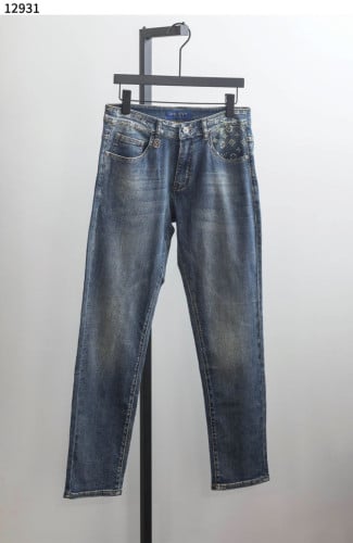 #루이비통 [Louis Vuitton] 포켓 모노그램 로고 데님 팬츠 신상입고💢 #하의 #팬츠 #12931