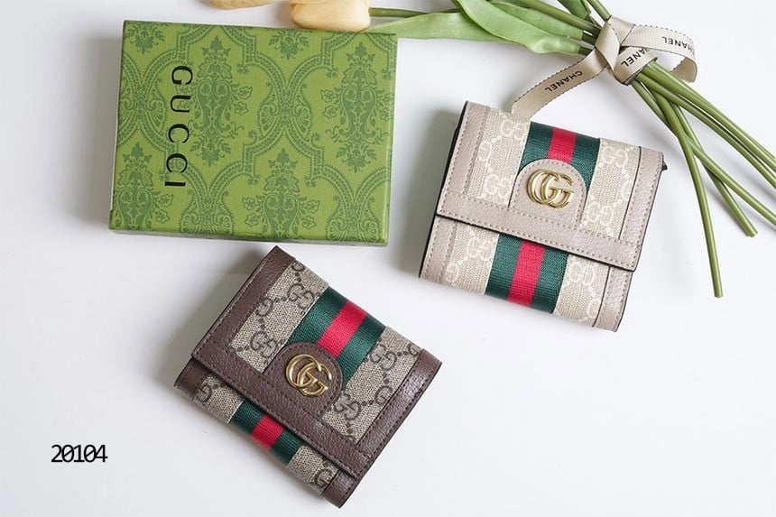 🔆 [GUCCI] 구찌 GG 오피디아 버튼 반지갑🔆
