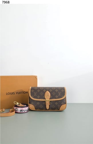 #루이비통 [Louis Vuitton] 크로스 다이앤 모노그램 신상입고💢 #가방 #7968