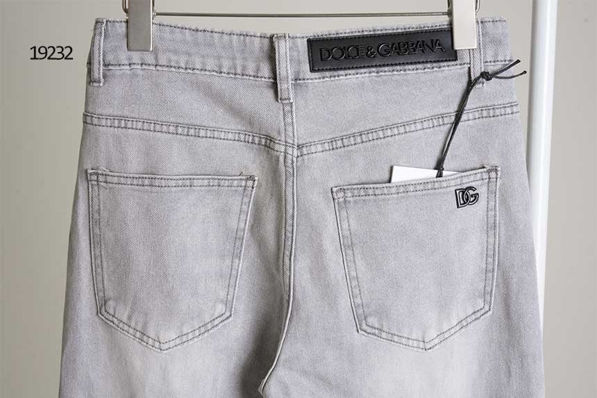 🔆 [DOLCE&GABBANA] 돌체 블랙 이니셜패치 DG로고 데님 그레이진🔆