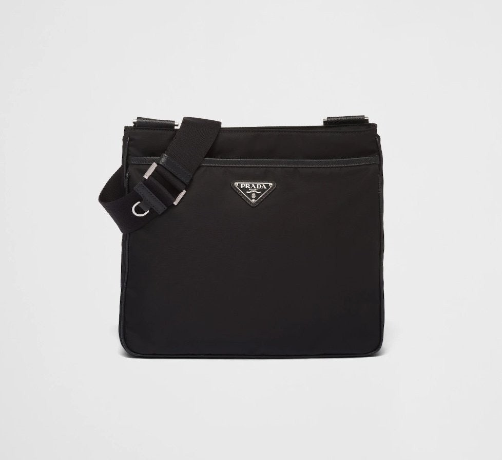 💕 프** 납작이